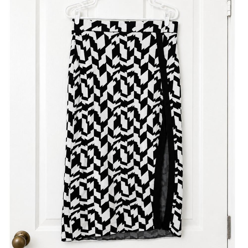 Future Collective x Kahlana Barfield Brown Black White Geo Knit Midi Skirt L